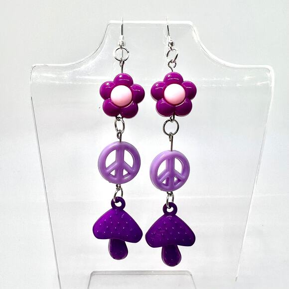 Mushroom Chain Earrings - Cottagecore Dangle Jewelry - Cute Aesthetic Style - Picture 10 of 16